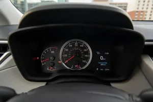 عدادات السرعة لسيارة تويوتا كورولا كروس 2022‎‎