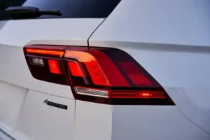 المصابيح الخلفية لسيارة فولكس فاجن تيجوان 2022‎‎