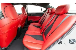 المقاعد الخلفية لسيارة أكيورا ILX 2022‎
