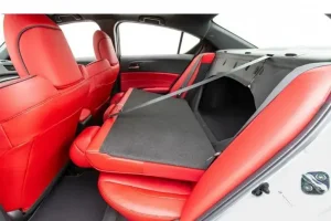 طى المقاعد الخلفية لسيارة أكيورا ILX 2022‎