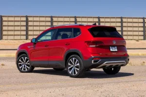 جانب فولكس فاجن تاوس 2022