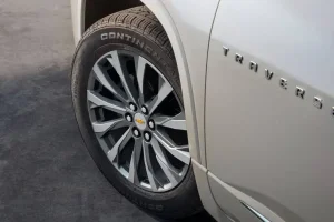 عجلة شيفروليه ترافيرس 2022