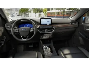 مقصورة فورد إسكيب هايبرد 2022‎‎