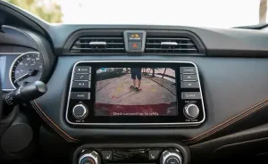 شاشة نيسان صني 2022‎‎