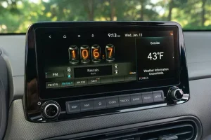 شاشة هيونداي كونا 2022‎‎