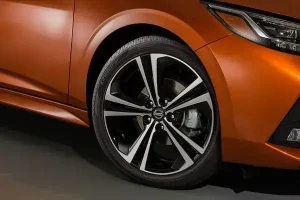 عجلة نيسان سنترا 2022‎‎