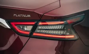 مصابيح نيسان ماكسيما 2022 1