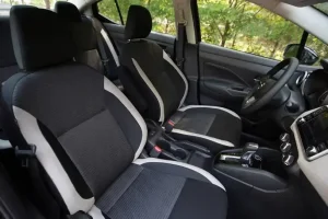 مقاعد نيسان صني 2022‎‎