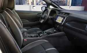 مقاعد نيسان ليف 2022‎‎