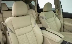 مقاعد نيسان مورانو 2022