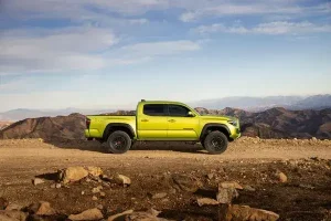 جانب تويوتا تاكوما 2022