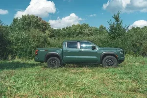 جانب نيسان فرونتير 2022