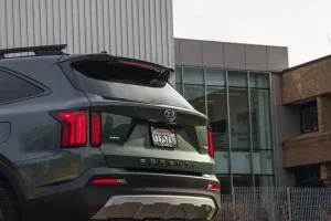 خلفية كيا سورينتو 2022