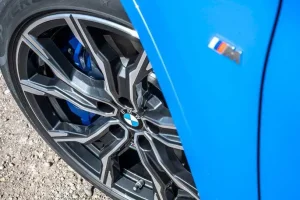 عجلة بي ام دبليو X1 2022