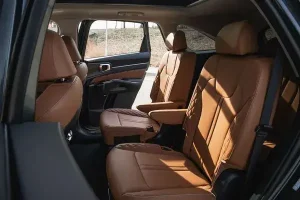 مقاعد كيا سورينتو 2022