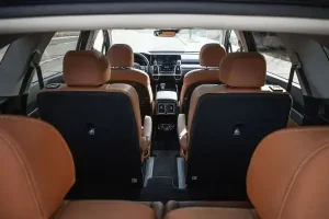 مقاعد كيا سورينتو 2022