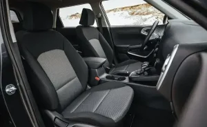 مقاعد كيا سول 2022 الأمامية