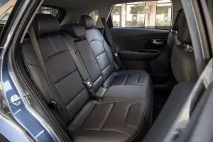 مقاعد كيا نيرو 2022 الخلفية