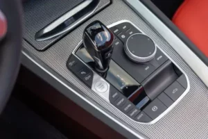 ناقل حركة بي ام دبليو Z4 2022