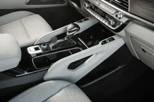 ناقل حركة كيا تيلورايد 2022