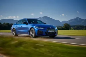 بي ام دبليو i4 2022