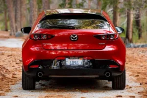 خلفية مازدا 3 2022