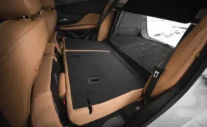 صندوق تحميل بويك انكور 2022 مع طي المقاعد الخلفية