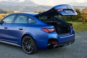 صندوق تحميل بي ام دبليو i4 2022