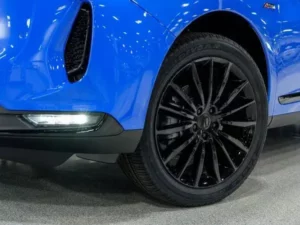 عجلة أكيورا RDX 2022