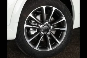 عجلة فيات 500X 2022