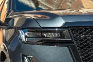 مصابيح كاديلاك اسكاليد 2022 الأمامية