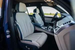 مقاعد بي ام دبليو X7 2022 الصف الأول