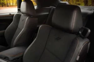 مقاعد دودج تشالنجر 2022