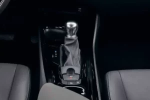 ناقل حركة تويوتا 2022 C-HR