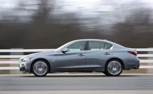 جانب إنفينيتي Q50 2022