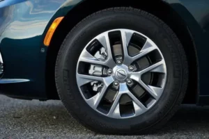 عجلة كرايسلر باسيفيكا هايبرد 2022