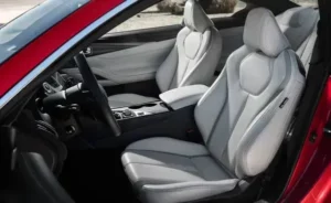 مقاعد إنفينيتي Q60 2022 الأمامية