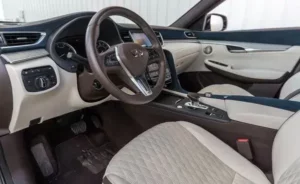 مقاعد إنفينيتي QX50 2022 الأمامية