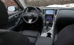 مقصورة إنفينيتي Q50 2022