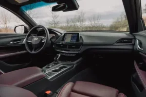 مقصورة كاديلاك CT4 2022