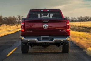 خلفية رام 1500 2022