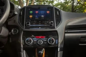 شاشة سوبارو فورستر 2022