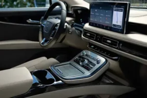 شاشة لينكولن نوتيلوس 2022