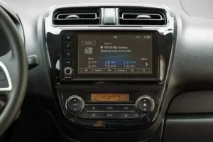 شاشة ميتسوبيشي ميراج 2022