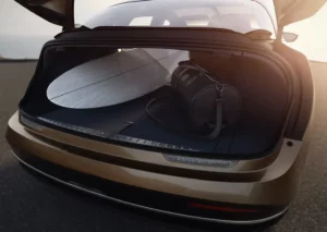 صندوق تحميل لوسيد اير 2022 الخلفي