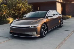 لوسيد اير 2022