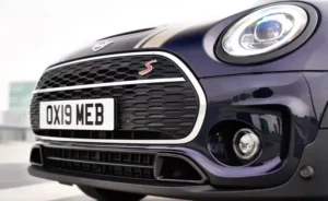 مصابيح ميني كلوبمان 2022 الأمامية