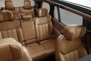 مقاعد لاند روفر رينج روفر 2022