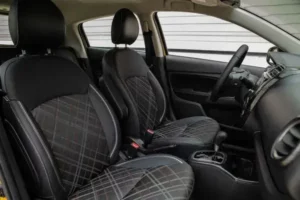 مقاعد ميتسوبيشي ميراج 2022