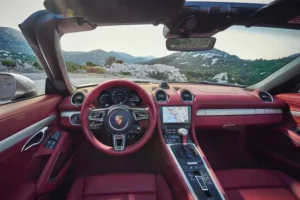 مقصورة بورش بوكستر 2022